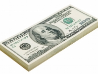 The dollar fell against the major currencies 