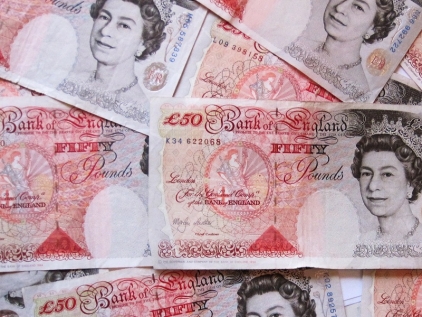 GBP/USD pair is growing despite mixed British stats