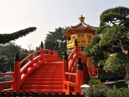 China's stock market closed almost unchanged; Hong Kong stocks fell