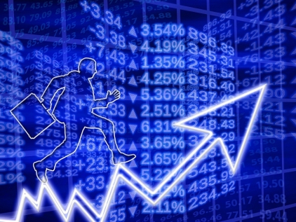 European stocks go up on Draghi comments