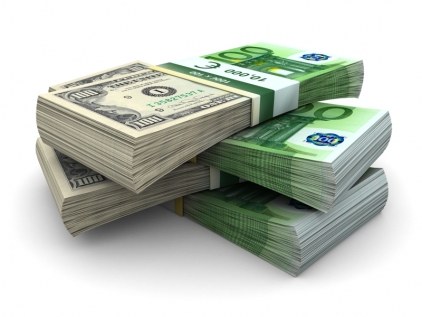 The EUR/USD has kept the rise after the release of weak US statistics